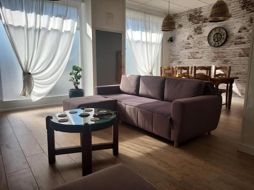 La Sweet Du Globe Maubeuge Apartment ภายนอก รูปภาพ